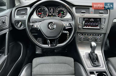 Универсал Volkswagen Golf 2013 в Одессе