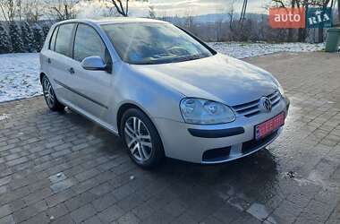 Хетчбек Volkswagen Golf 2005 в Бучачі