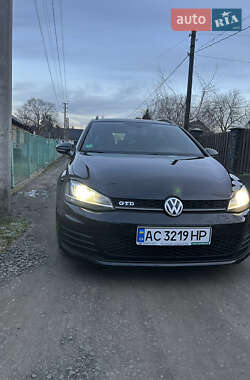 Универсал Volkswagen Golf 2016 в 