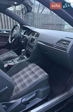 Универсал Volkswagen Golf 2016 в 