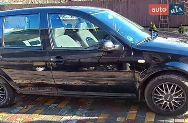 Хетчбек Volkswagen Golf 2000 в Чорноморську