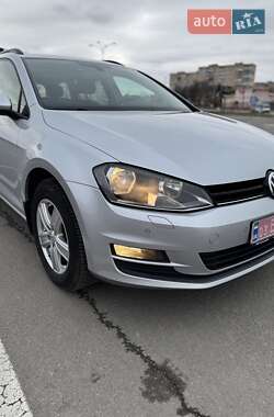 Универсал Volkswagen Golf 2016 в Каменец-Подольском