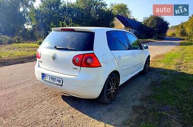 Хэтчбек Volkswagen Golf 2005 в Лохвице