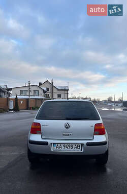 Хетчбек Volkswagen Golf 2002 в Борисполі