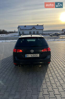 Універсал Volkswagen Golf 2014 в Тернополі