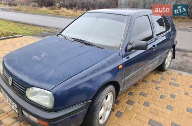 Хетчбек Volkswagen Golf 1995 в Ужгороді