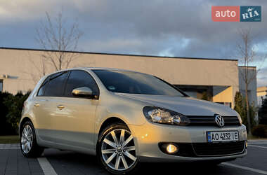 Хетчбек Volkswagen Golf 2009 в Мукачевому