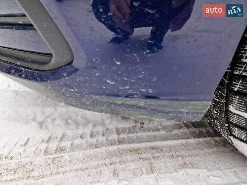 Хетчбек Volkswagen Golf 2021 в Золочеві