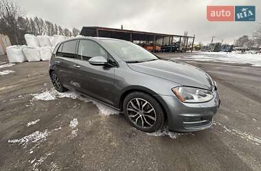 Хетчбек Volkswagen Golf 2014 в Умані