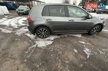 Хетчбек Volkswagen Golf 2014 в Умані