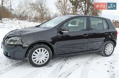 Хетчбек Volkswagen Golf 2006 в Звягелі