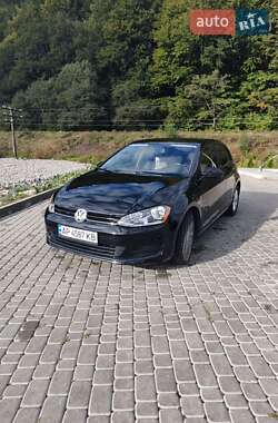 Хетчбек Volkswagen Golf 2014 в Запоріжжі