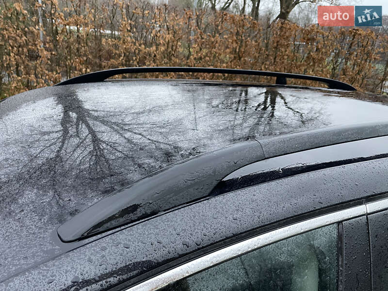 Універсал Volkswagen Golf 2011 в Києві