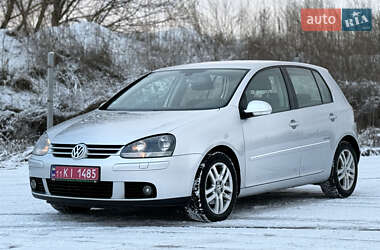 Хетчбек Volkswagen Golf 2008 в Вінниці