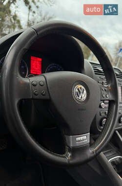 Хетчбек Volkswagen Golf 2007 в Лубнах