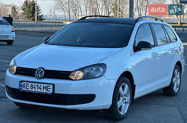 Универсал Volkswagen Golf 2010 в Днепре