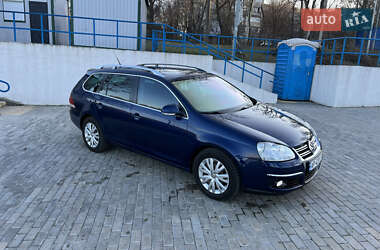 Универсал Volkswagen Golf 2009 в Запорожье