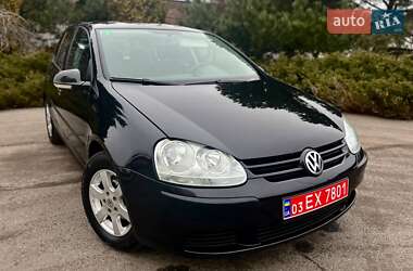 Хетчбек Volkswagen Golf 2005 в Полтаві