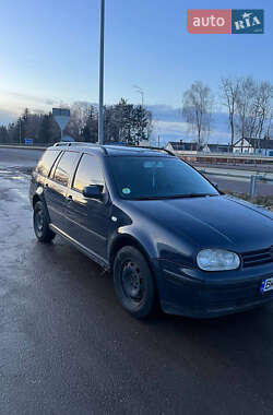 Універсал Volkswagen Golf 2003 в Вінниці