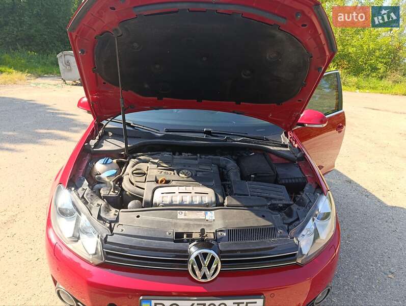 Универсал Volkswagen Golf 2010 в Оброшином