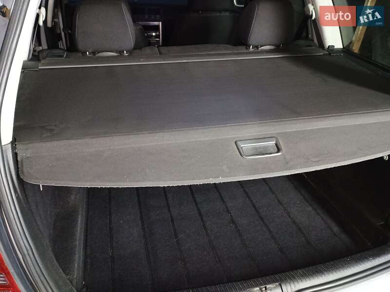 Универсал Volkswagen Golf 2003 в Каменском фото 16 Универсал Volkswagen Golf 2003 в Каменском