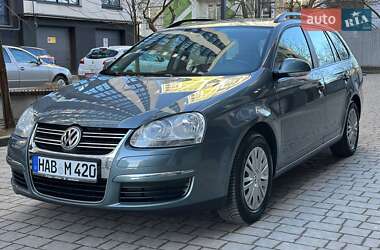 Універсал Volkswagen Golf 2008 в Івано-Франківську