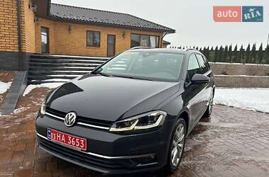 Универсал Volkswagen Golf 2019 в Луцке