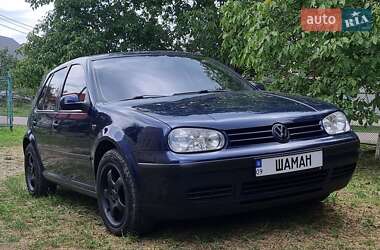 Хетчбек Volkswagen Golf 2000 в Надвірній