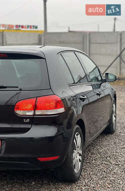 Хетчбек Volkswagen Golf 2009 в Лубнах