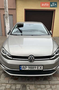 Хэтчбек Volkswagen Golf 2020 в Ирпене