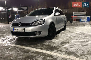 Универсал Volkswagen Golf 2011 в Звягеле