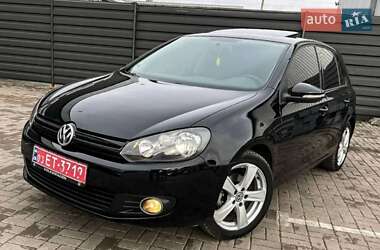 Хэтчбек Volkswagen Golf 2010 в Черкассах