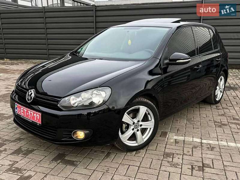 Хэтчбек Volkswagen Golf 2010 в Черкассах