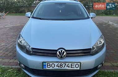 Універсал Volkswagen Golf 2010 в Тернополі