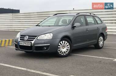 Універсал Volkswagen Golf 2009 в Львові