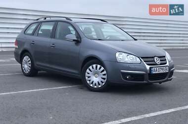 Універсал Volkswagen Golf 2009 в Львові