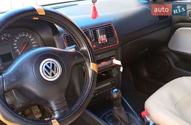 Хэтчбек Volkswagen Golf 2000 в Киеве