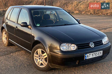 Хетчбек Volkswagen Golf 2002 в Івано-Франківську