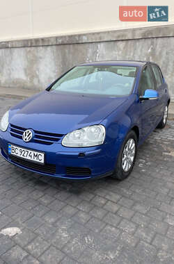 Хетчбек Volkswagen Golf 2004 в Львові