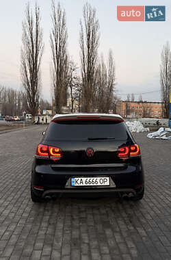 Хэтчбек Volkswagen Golf 2012 в Киеве