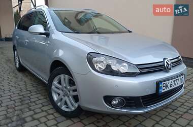 Універсал Volkswagen Golf 2011 в Рівному