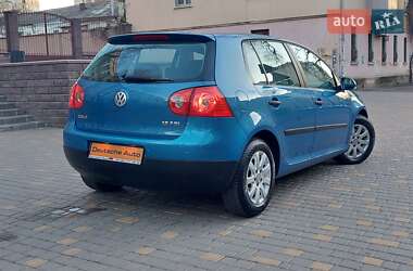 Хетчбек Volkswagen Golf 2004 в Одесі