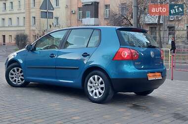 Хетчбек Volkswagen Golf 2004 в Одесі