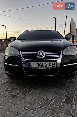 Универсал Volkswagen Golf 2009 в Ивано-Франковске