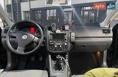 Универсал Volkswagen Golf 2009 в Ивано-Франковске