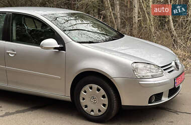 Хетчбек Volkswagen Golf 2007 в Баришівка