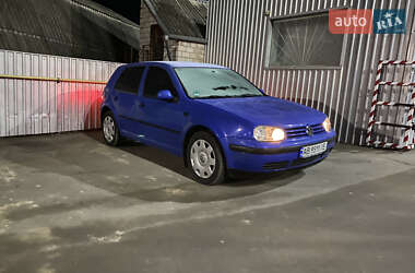 Хетчбек Volkswagen Golf 2000 в Могилів-Подільському