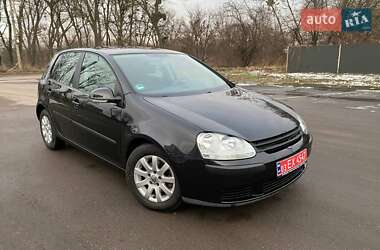 Хетчбек Volkswagen Golf 2005 в Рівному