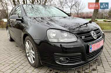 Хэтчбек Volkswagen Golf 2008 в Каменском