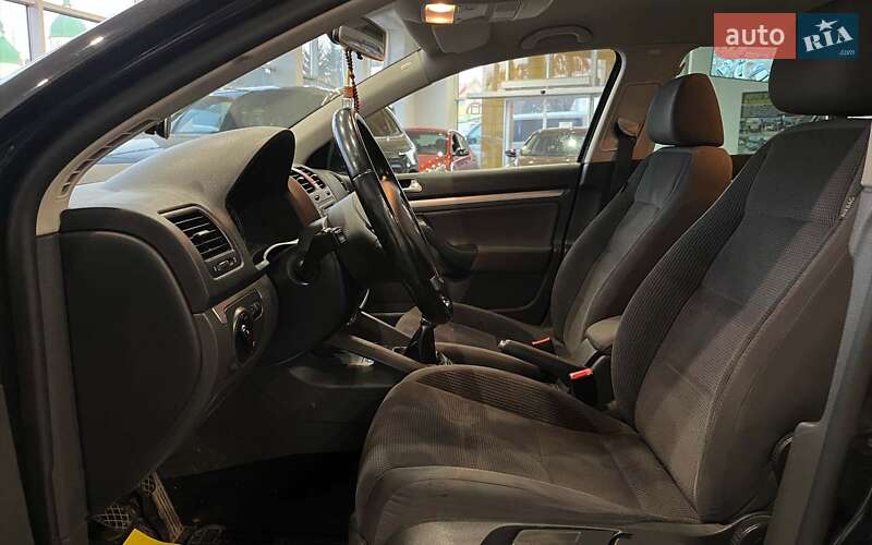 Універсал Volkswagen Golf 2008 в Шептицькому